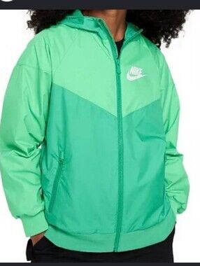 Nike Windrunner Lined Jacket Green Spring 2024 Unisex Medium Kids Youth